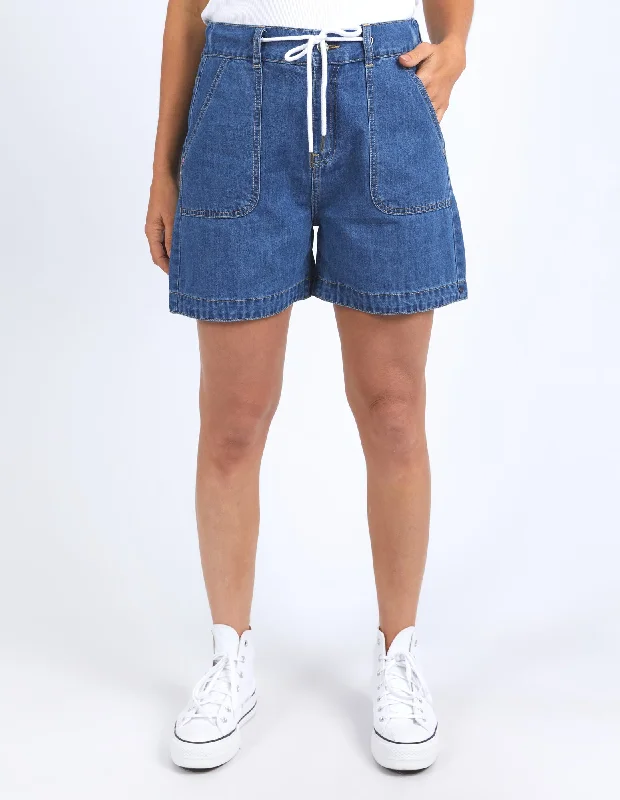 soft green shorts -Mina Denim Short Mid Blue Wash