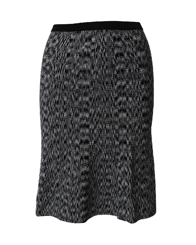 urban grey skirts -Sandro Paris Geometric Flared Knee-length Skirt in Black Viscose